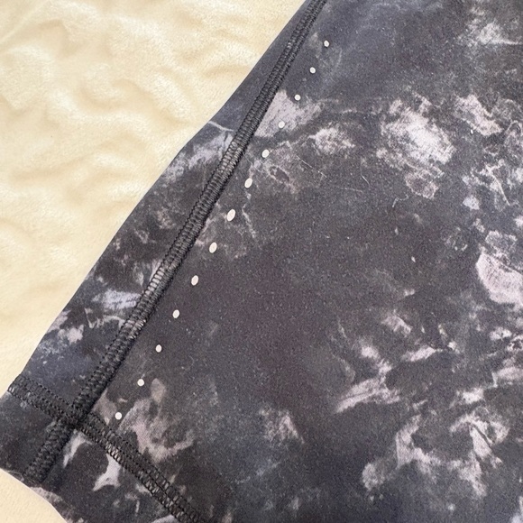 Lululemon swift speed high rise Leggings 14 - Picture 3 of 9